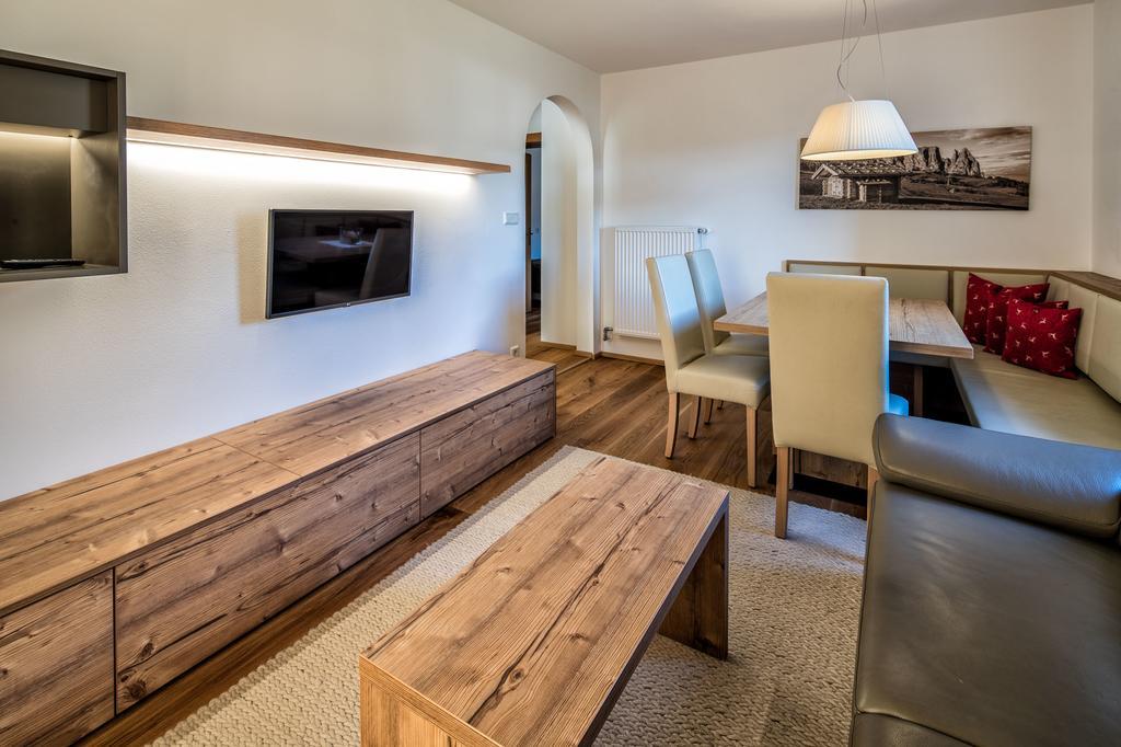Hubertus Dolomites Apart otel Fiè Dış mekan fotoğraf